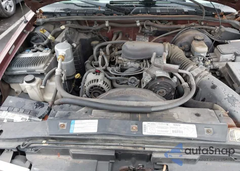 1998 Chevrolet S-10 Ls Fleetside z USA, uszkodzony, nr VIN 1GCCS19X1W8120056